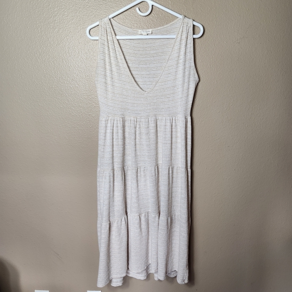 See You Monday Beige/Ivory Sleeveless Textured V-Neck Tiered Midi Dress-Size M